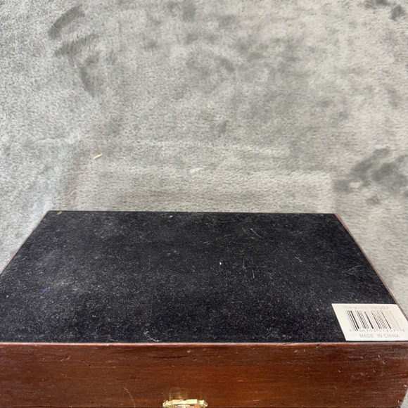 History of Golf Collectible Shadow Box Wood Framed Hanging Display Case - Picture 10 of 13